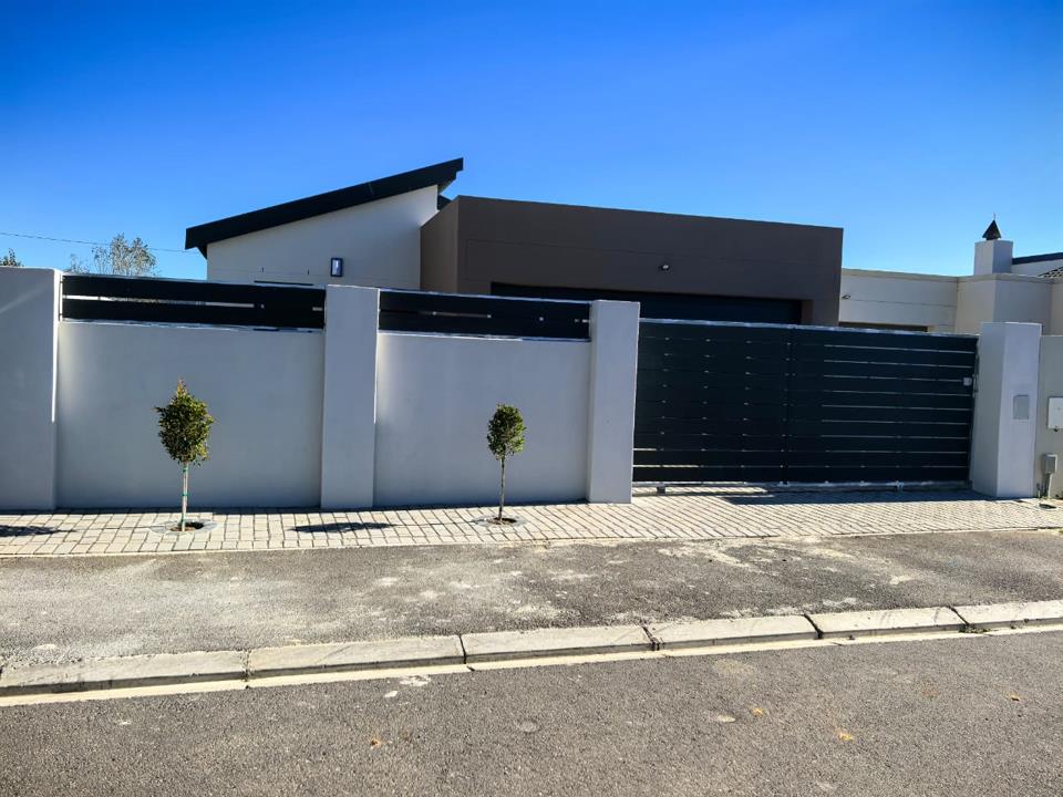 Newly Built 3 Bedroom Family Home in Croydon — photo 2 of 20