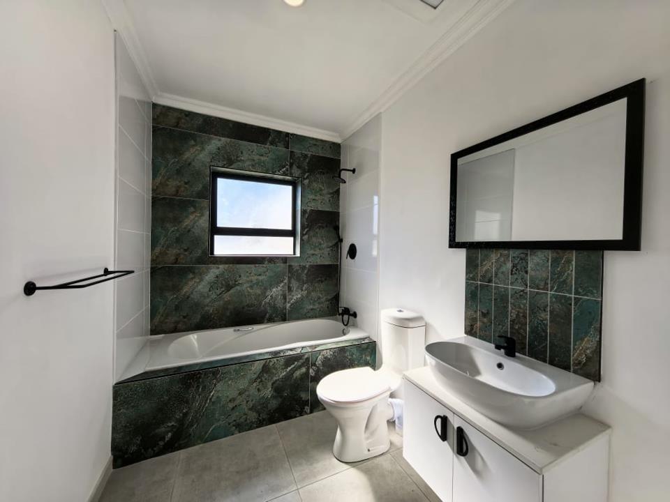 Newly Built 3 Bedroom Family Home in Croydon — photo 9 of 20