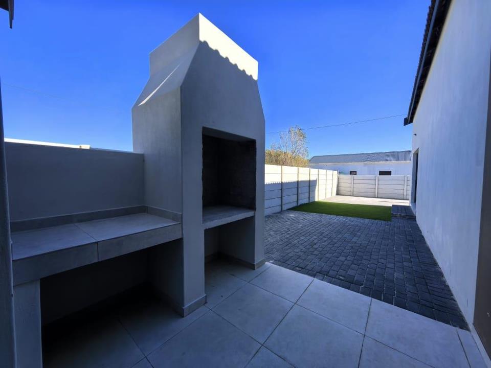 Newly Built 3 Bedroom Family Home in Croydon — photo 18 of 20